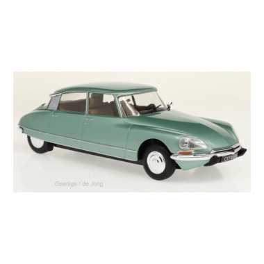 Modelauto citroen ds pallas 1973 groen schaal 1:24/20 x 7 x 6 cm