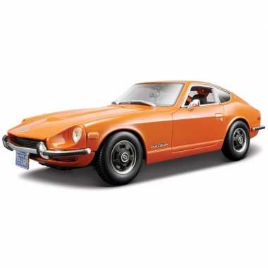 Modelauto datsun 240z 1:18
