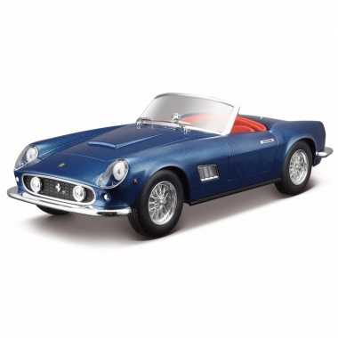 Modelauto ferrari 250 gt california 1:24