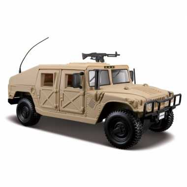 Modelauto hummer humvee 1:24