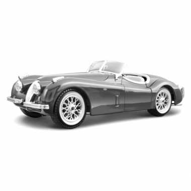 Modelauto jaguar xk 120 cabrio zilver 1:24