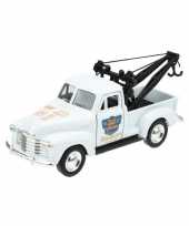 Modelauto chevrolet oldtimer 1953 stepside tow truck wit 1 34