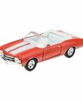 Modelauto chevrolet oldtimer 1971 chevelle rood 1 34